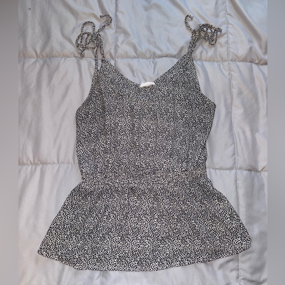 Sienna Sky Black and White Patterned Tank Size Medium